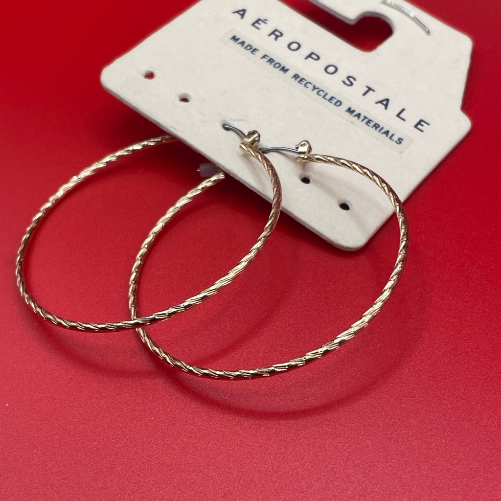 Aeropostale Twisted Gold Hoop Earrings 5$